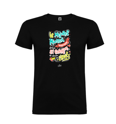 Camiseta negra – Los mejores maestros enseñan desde el corazón no desde los libros