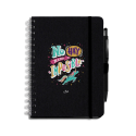 Libreta negra con bolígrafo - No hay nada imposible