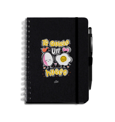 Libreta negra con bolígrafo